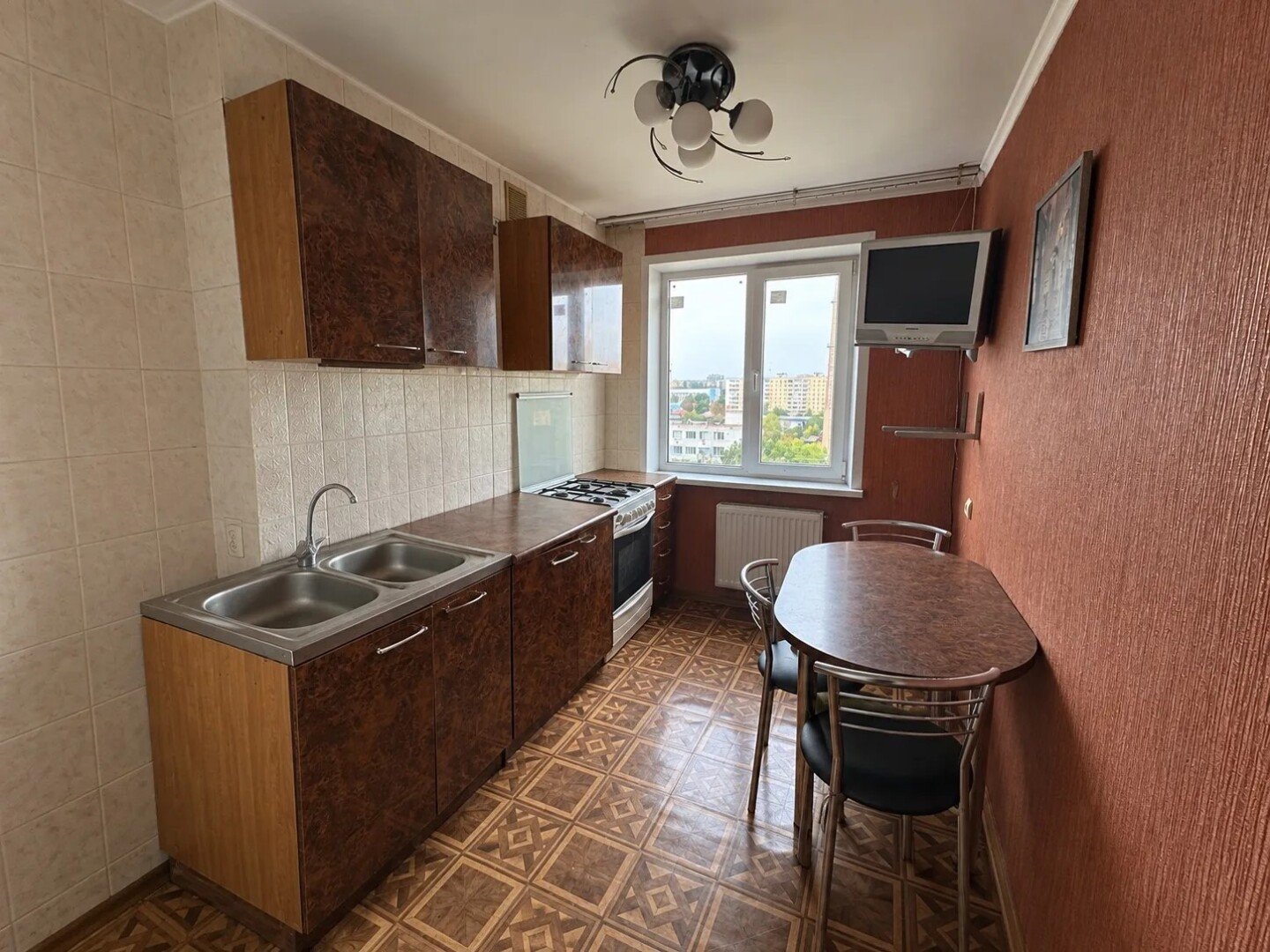 Фото №2: 2-комнатная квартира 46&nbsp;м², 9/9&nbsp;эт. - Мариуполь, р. Жовтневый, ул. Карла Либкнехта, 90