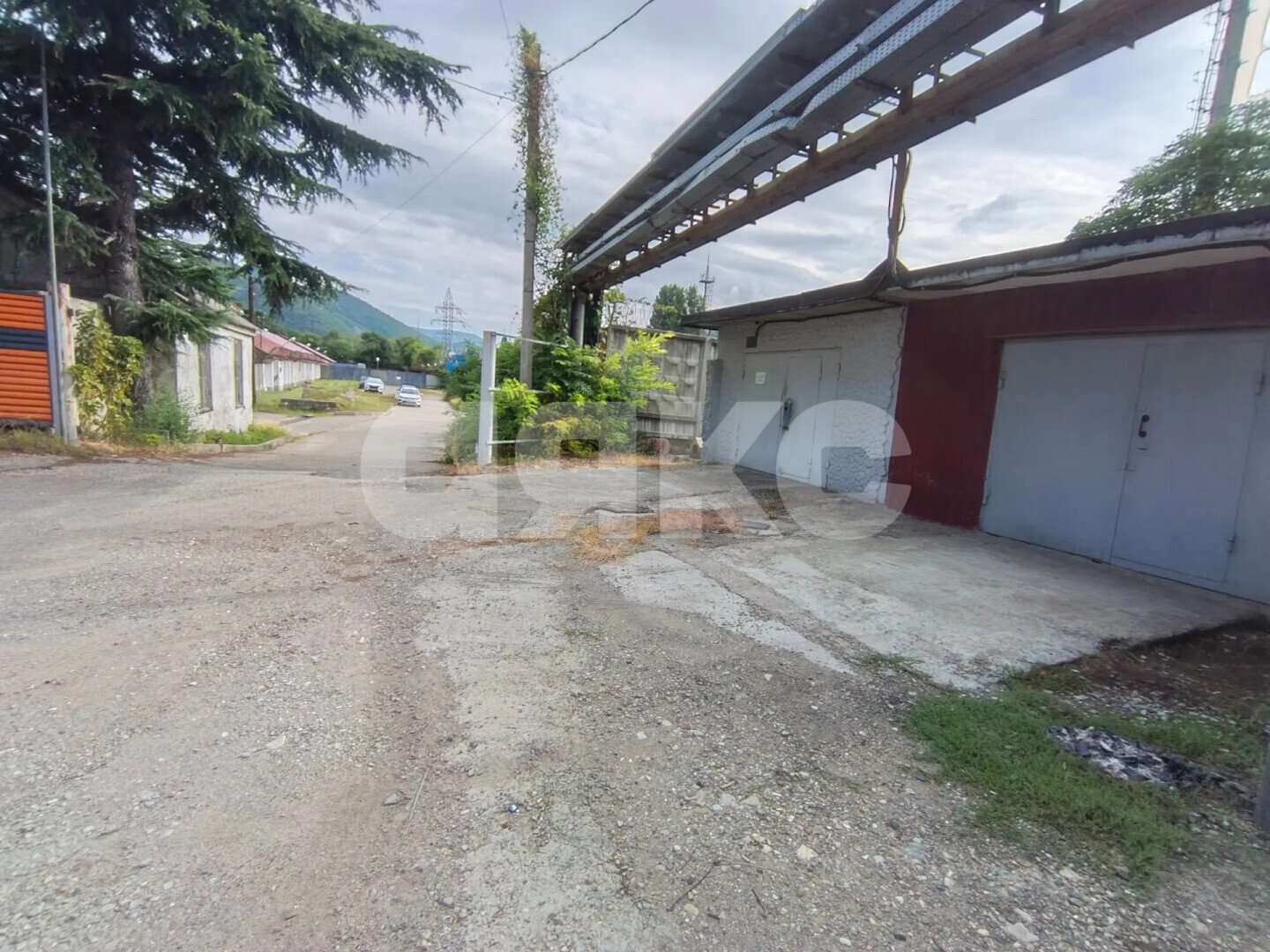 Фото №5: Коммерция 149&nbsp;м², 1/2&nbsp;эт. - Туапсе, ул. Эстакадный тупик, 1