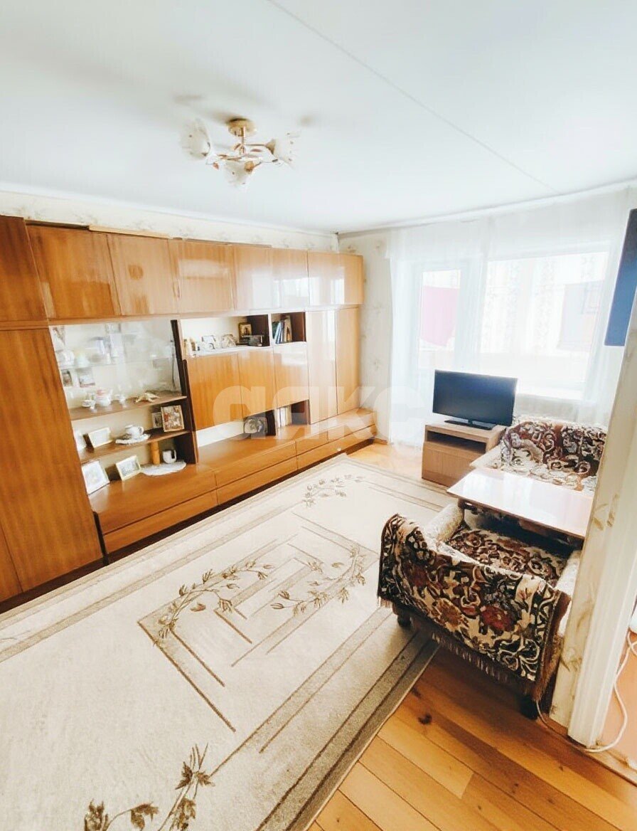 Фото №2: 1-комнатная квартира 35&nbsp;м², 2/5&nbsp;эт. - Новороссийск, р. Центральный, пр-кт Ленина, 7