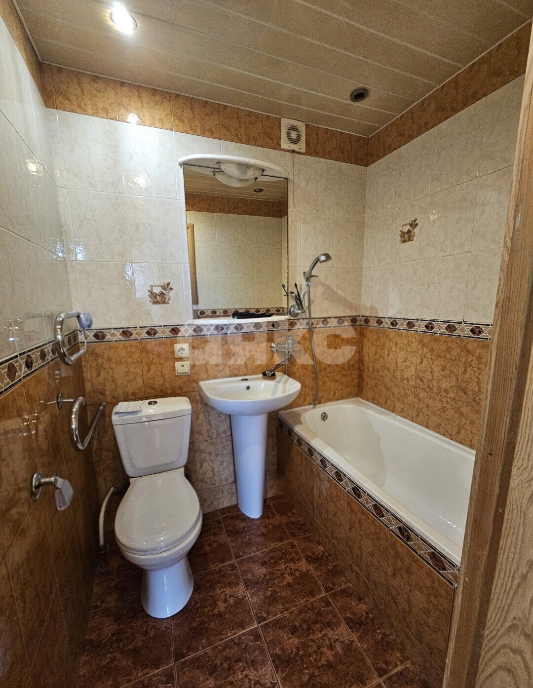 Фото №12: 1-комнатная квартира 38&nbsp;м², 5/5&nbsp;эт. - Сочи, Центральный, мкр. Донская, ул. Донская, 29Б