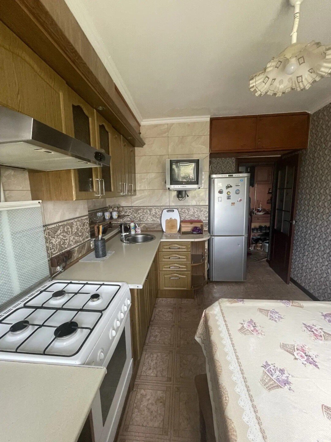 Фото №7: 3-комнатная квартира 58&nbsp;м², 3/9&nbsp;эт. - Мариуполь, Левобережный, мкр. Азовский, ул. 130-й Таганрогской Дивизии, 5