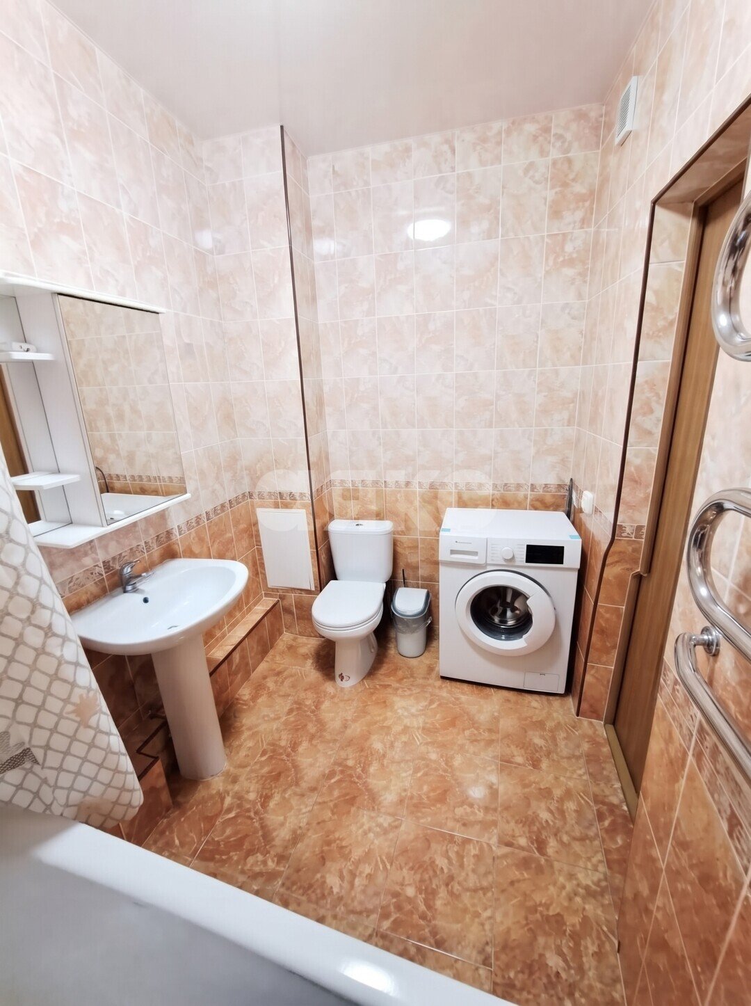 Фото №7: 1-комнатная квартира 45&nbsp;м², 7/10&nbsp;эт. - Батайск, ул. Урицкого, 5