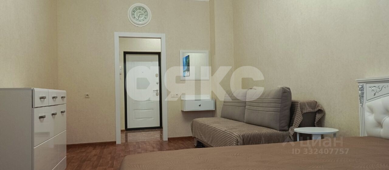 Фото №3: 1-комнатная квартира 50&nbsp;м², 2/7&nbsp;эт. - Геленджик, мкр. 5-й, ул. Островского, 67Д