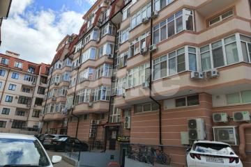 Фото №1: 1-комнатная квартира 50 м², 2/7 эт. - Геленджик, мкр. 5-й, ул. Островского, 67Д