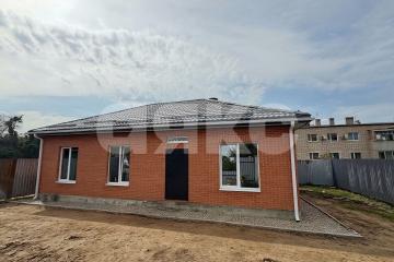 Фото №1: Дом 100&nbsp;м² + 3&nbsp;сот., 1&nbsp;эт. - Батайск, ул. Нефтегорская