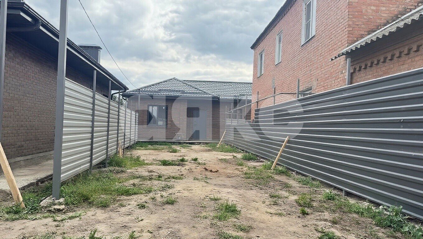 Фото №2: Дом 100&nbsp;м² + 3&nbsp;сот., 1&nbsp;эт. - Батайск, ул. Половинко