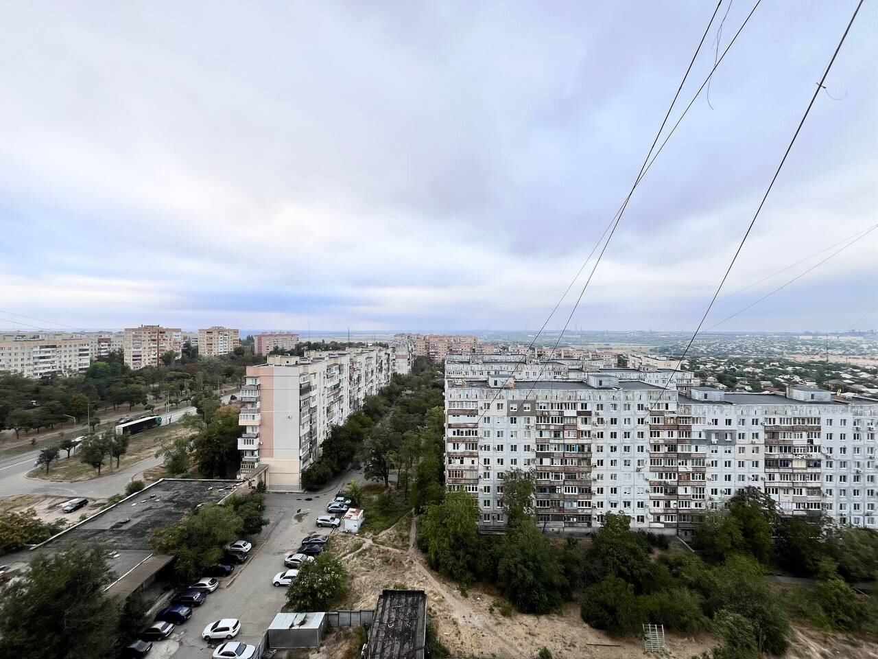 Фото №10: 2-комнатная квартира 48&nbsp;м², 13/14&nbsp;эт. - Мариуполь, Жовтневый, Западный, мкр. 20-й, пр-кт Строителей, 161А