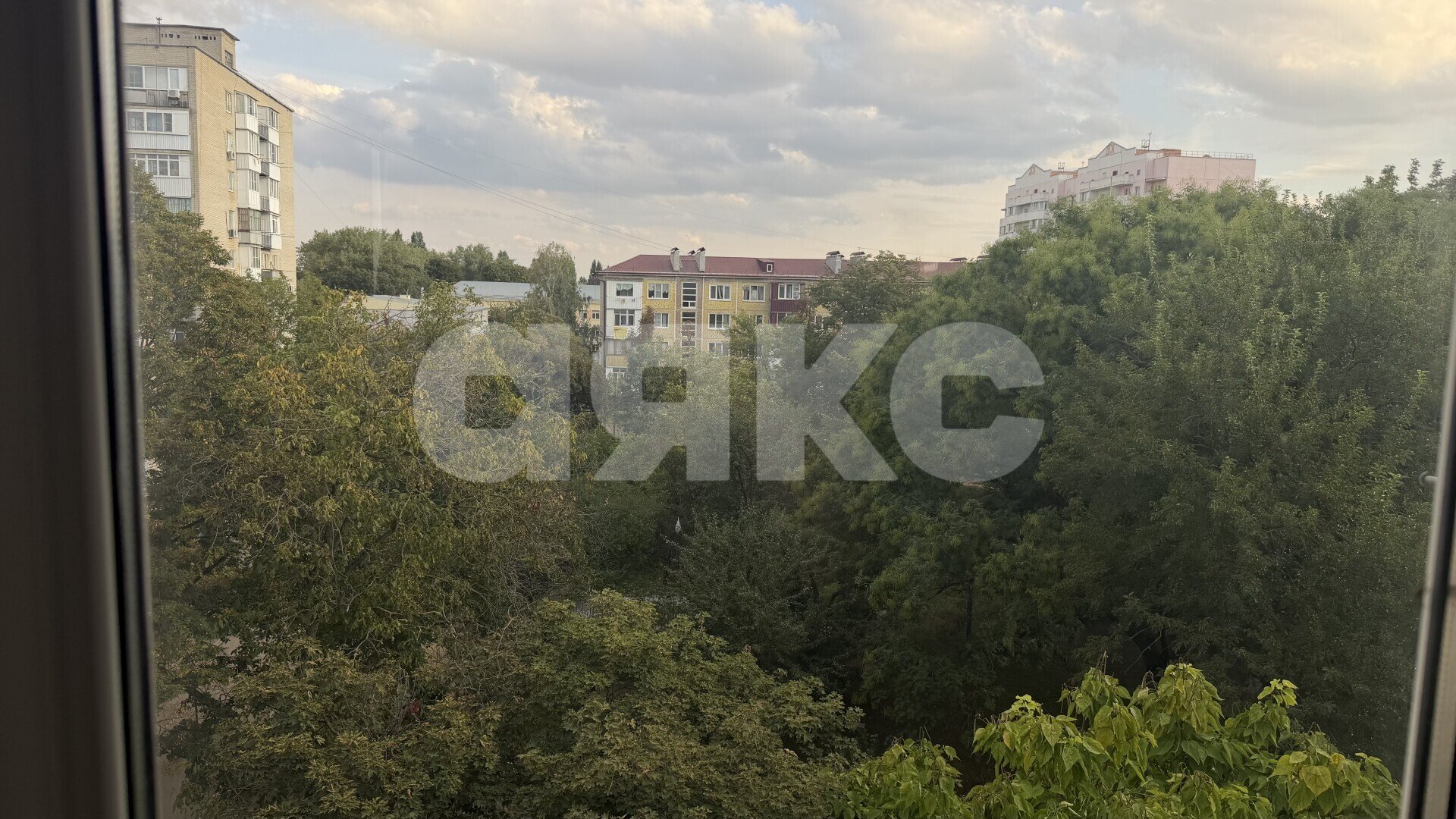 Фото №3: 2-комнатная квартира 53&nbsp;м², 5/5&nbsp;эт. - Армавир, мкр. Черёмушки, ул. Азовская, 16