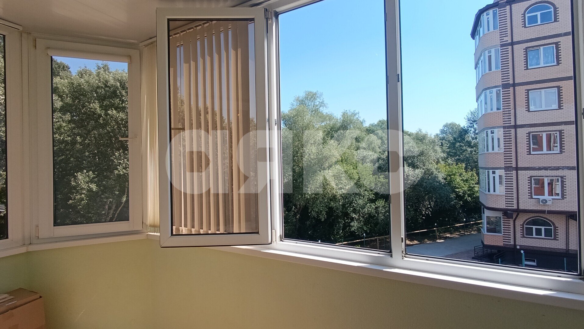 Фото №8: 2-комнатная квартира 58&nbsp;м², 3/6&nbsp;эт. - Горячий Ключ, мкр. Администрация, ул. Ленина, 211А