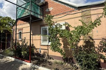 Фото №1: Дом 60 м² + 6.59 сот., 2 эт. - Урзуф, ул. Чапаева