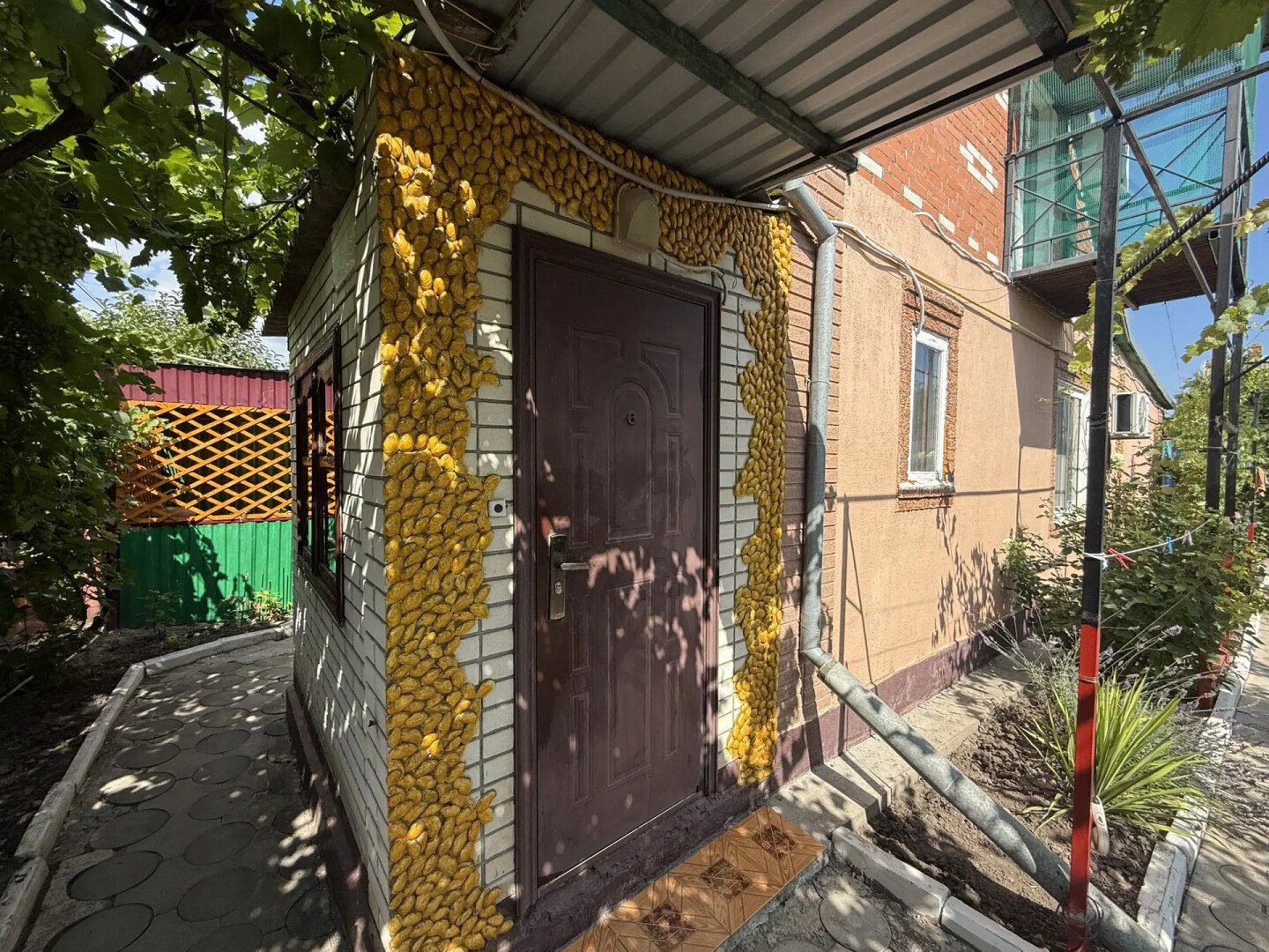 Фото №6: Дом 60&nbsp;м² + 6.59&nbsp;сот., 2&nbsp;эт. - Урзуф, ул. Чапаева