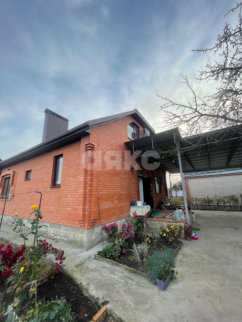 Фото №3: Дом 150&nbsp;м² + 5&nbsp;сот., 2&nbsp;эт. - Армавир, мкр. СНТ Мебельщик, пр-д Еловый, 21