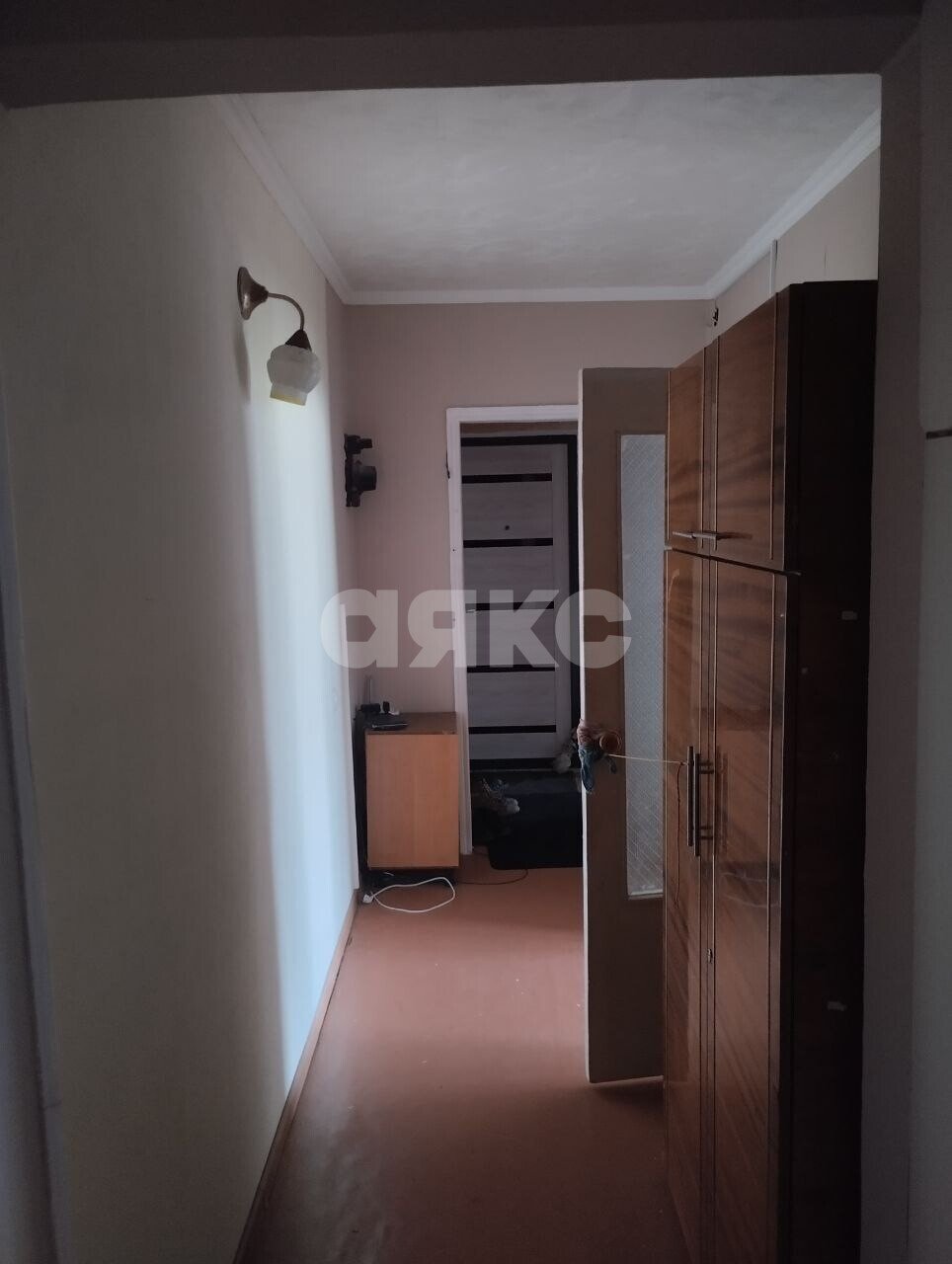 Фото №8: 3-комнатная квартира 70&nbsp;м², 9/9&nbsp;эт. - Луганск, Артёмовский, мкр. Заречный квартал, 18