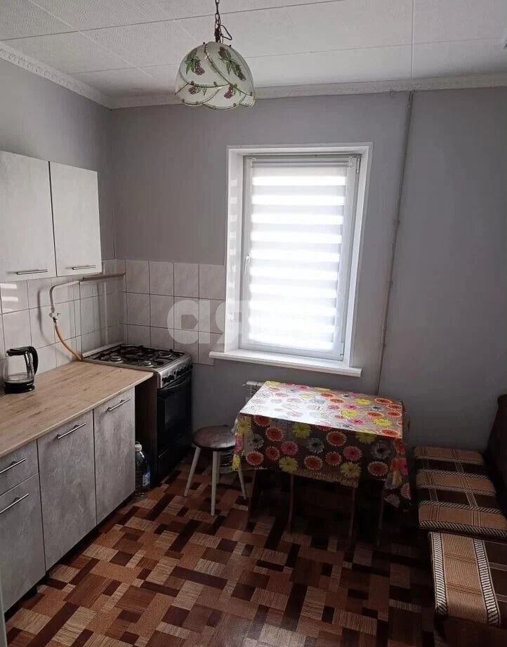 Фото №11: 3-комнатная квартира 70&nbsp;м², 9/9&nbsp;эт. - Луганск, Артёмовский, мкр. Заречный квартал, 18