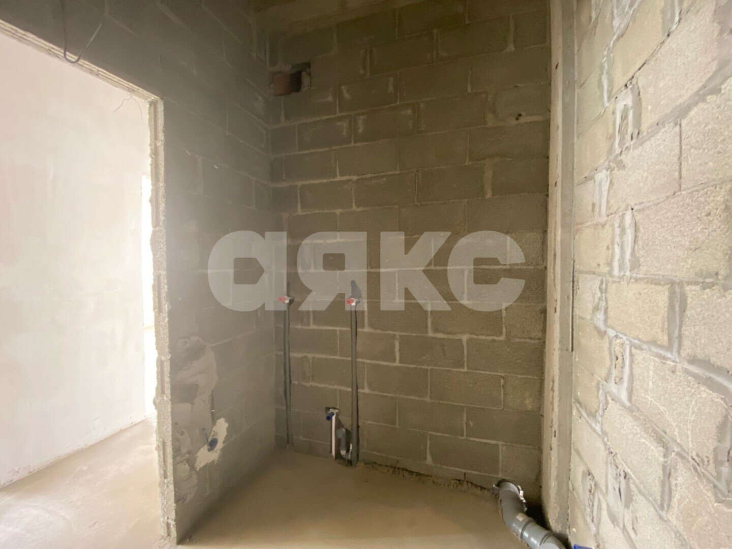 Фото №7: 2-комнатная квартира 57&nbsp;м², 3/6&nbsp;эт. - Горячий Ключ, мкр. Администрация, ул. Ленина, 199Б
