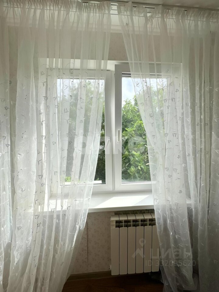 Фото №6: 2-комнатная квартира 55&nbsp;м², 2/4&nbsp;эт. - Геленджик, квартал Южный, мкр. Южный, ул. Маяковского, 4/1