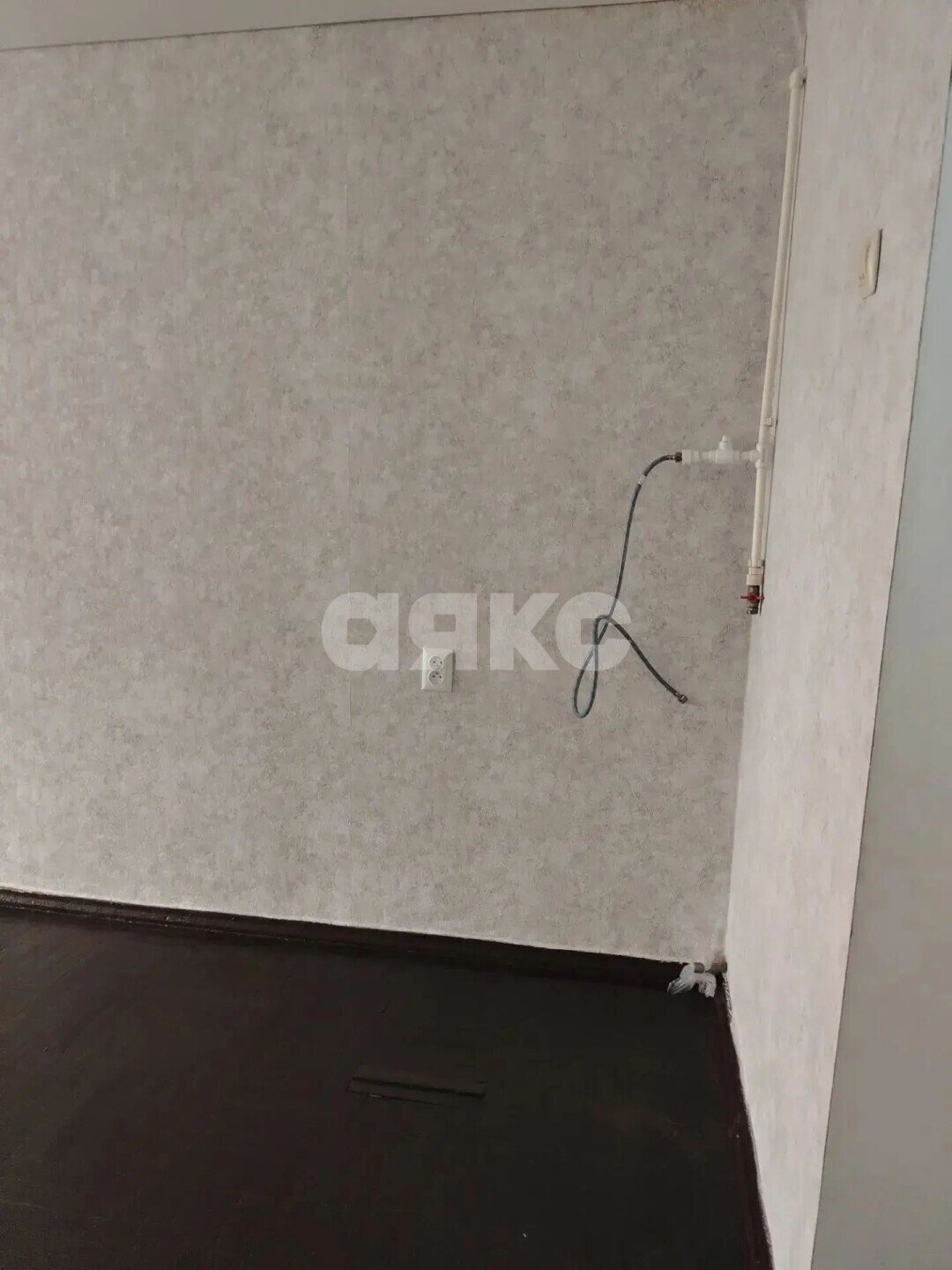 Фото №3: Комната 18&nbsp;м², 2/5&nbsp;эт. - Армавир, мкр. Черёмушки, ул. Черноморская, 4