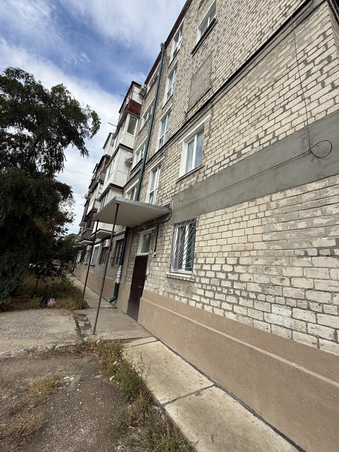 Фото №3: 1-комнатная квартира 30&nbsp;м², 4/5&nbsp;эт. - Мариуполь, р. Ильичёвский, ул. Сеченова, 69А