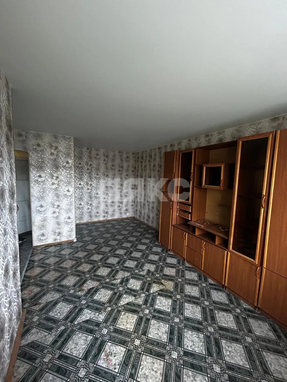 Фото №2: 1-комнатная квартира 30&nbsp;м², 4/5&nbsp;эт. - Волгоград, Красноармейский, Сакко и Ванцетти, мкр. квартал Водники, ул. Лазоревая, 189
