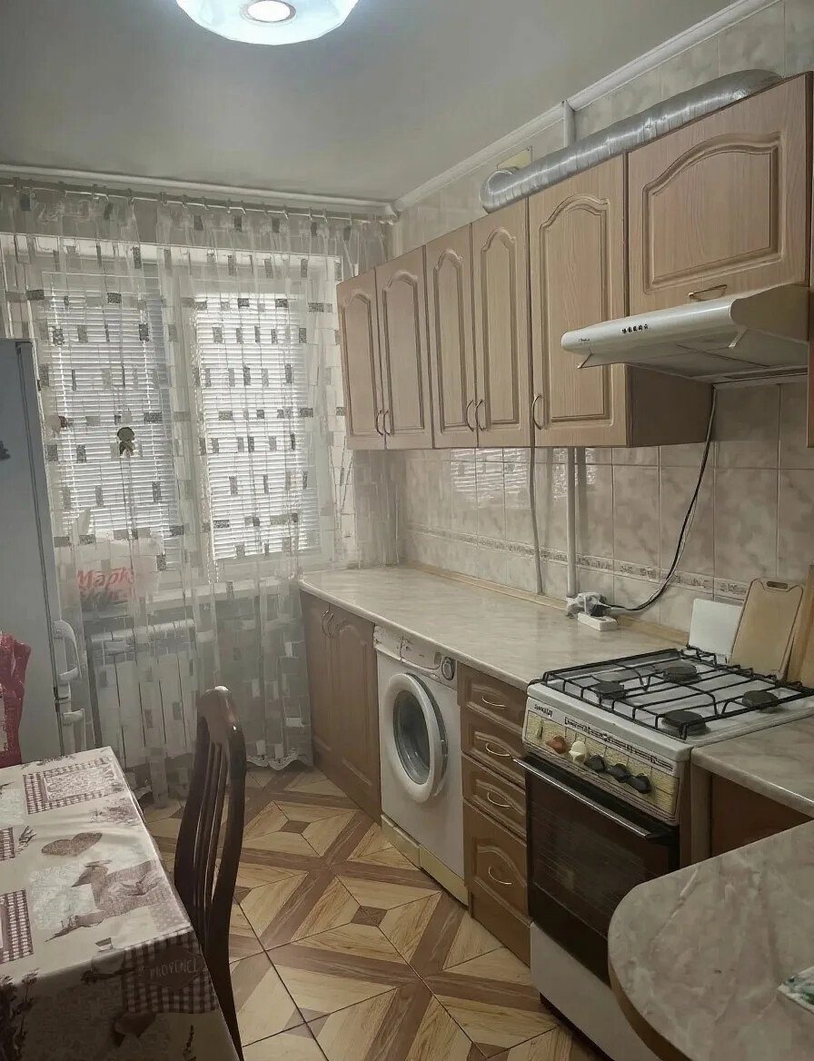 Фото №2: 2-комнатная квартира 43&nbsp;м², 6/9&nbsp;эт. - Мариуполь, Жовтневый, Западный, мкр. 23-й, ул. Урицкого, 109