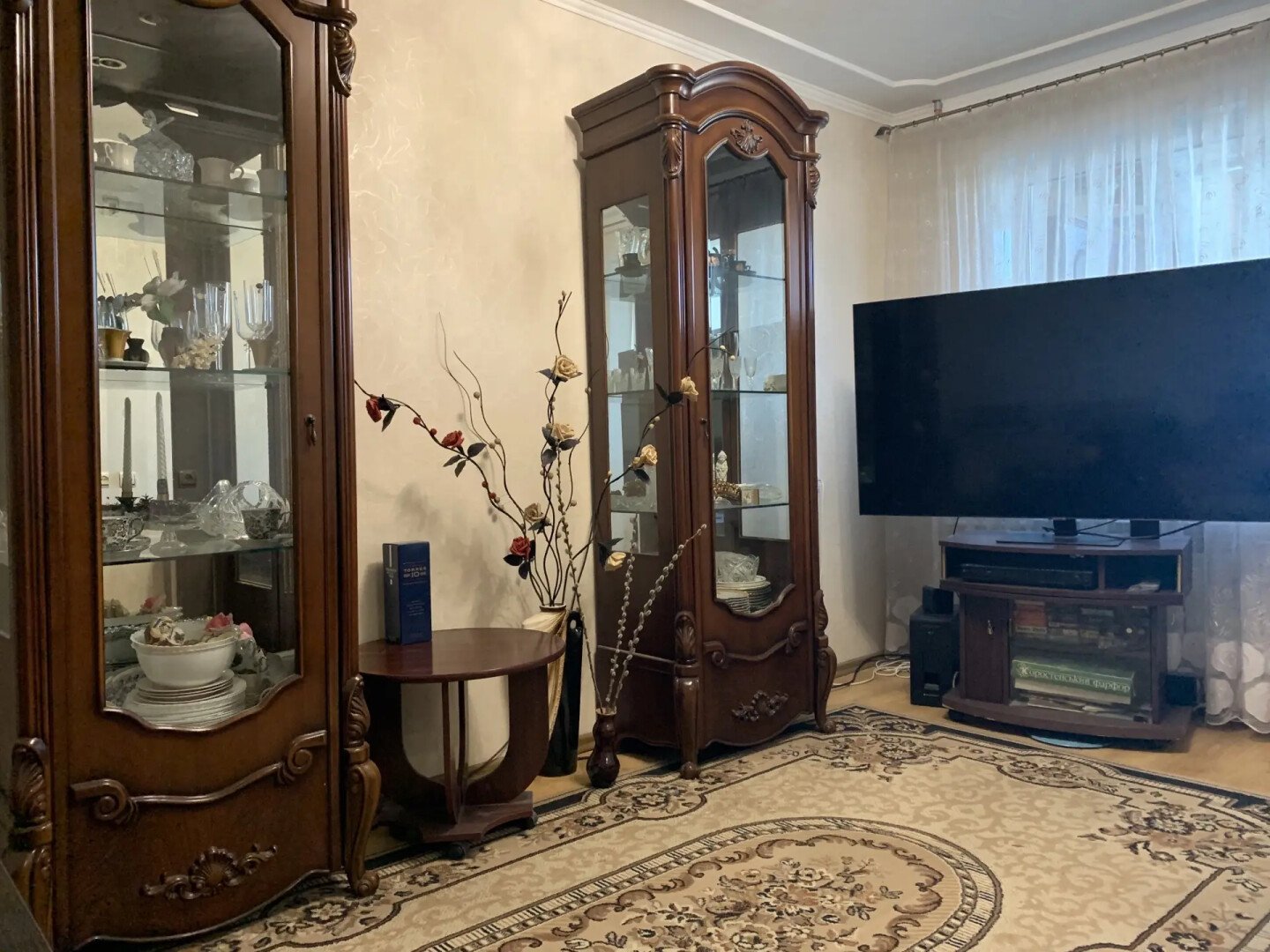 Фото №1: 2-комнатная квартира 43&nbsp;м², 6/9&nbsp;эт. - Мариуполь, Жовтневый, Западный, мкр. 23-й, ул. Урицкого, 109