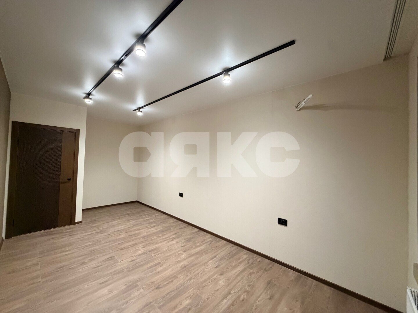 Фото №4: 1-комнатная квартира 45&nbsp;м², 15/24&nbsp;эт. - Ростов-на-Дону, Пролетарский, жилой комплекс Город у Реки, мкр. Нахичевань, ул. 23-я Линия, 54с6