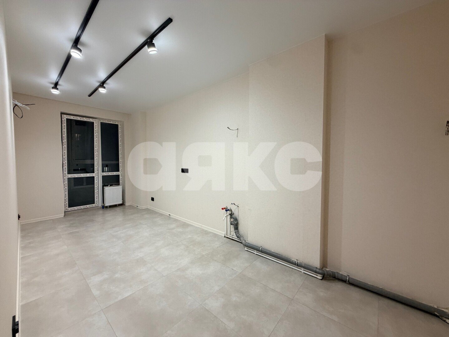 Фото №5: 1-комнатная квартира 45&nbsp;м², 15/24&nbsp;эт. - Ростов-на-Дону, Пролетарский, жилой комплекс Город у Реки, мкр. Нахичевань, ул. 23-я Линия, 54с6