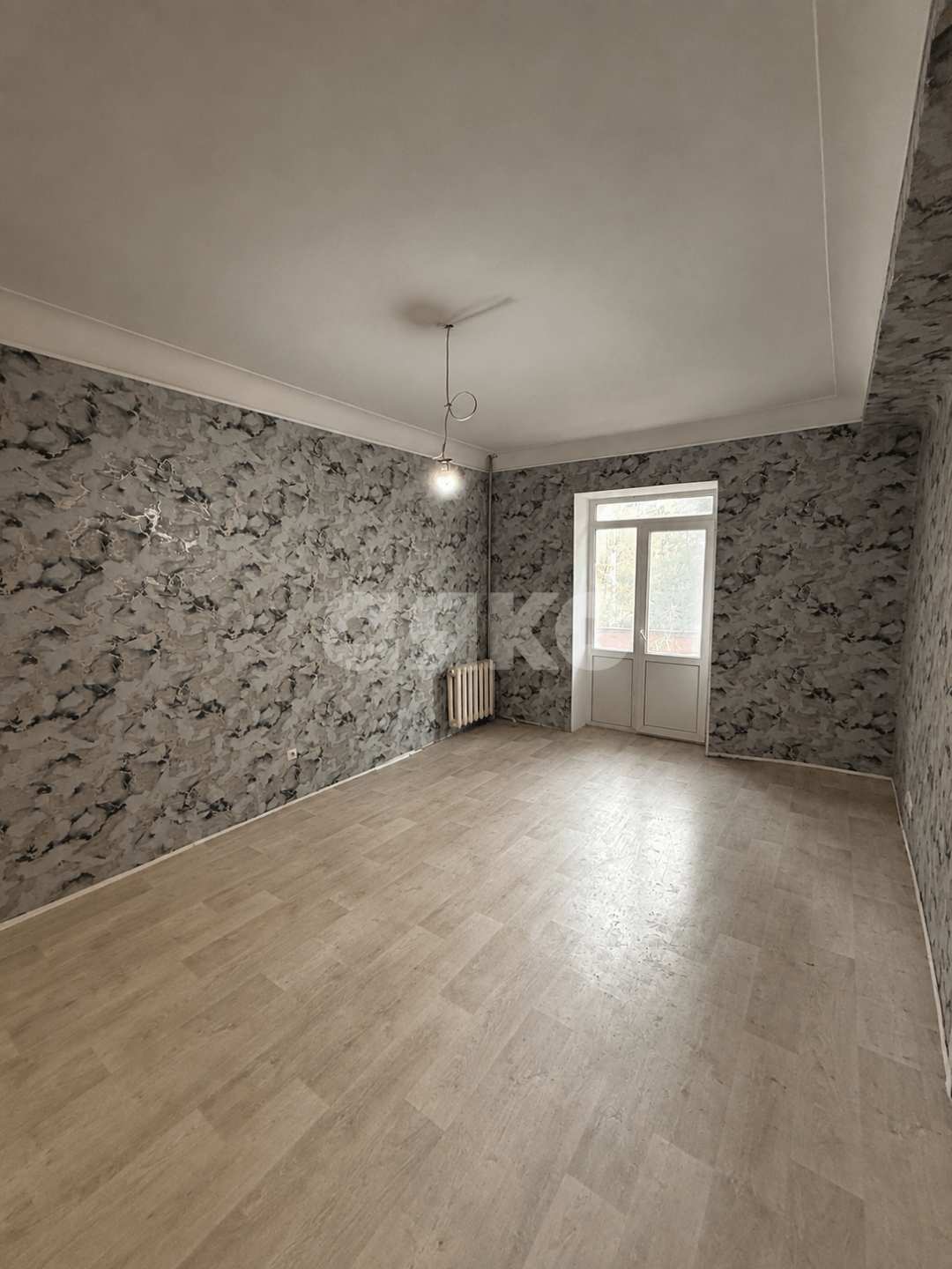 Фото №2: 2-комнатная квартира 56&nbsp;м², 2/3&nbsp;эт. - Луганск, р. Ленинский, ул. Карла Маркса, 9