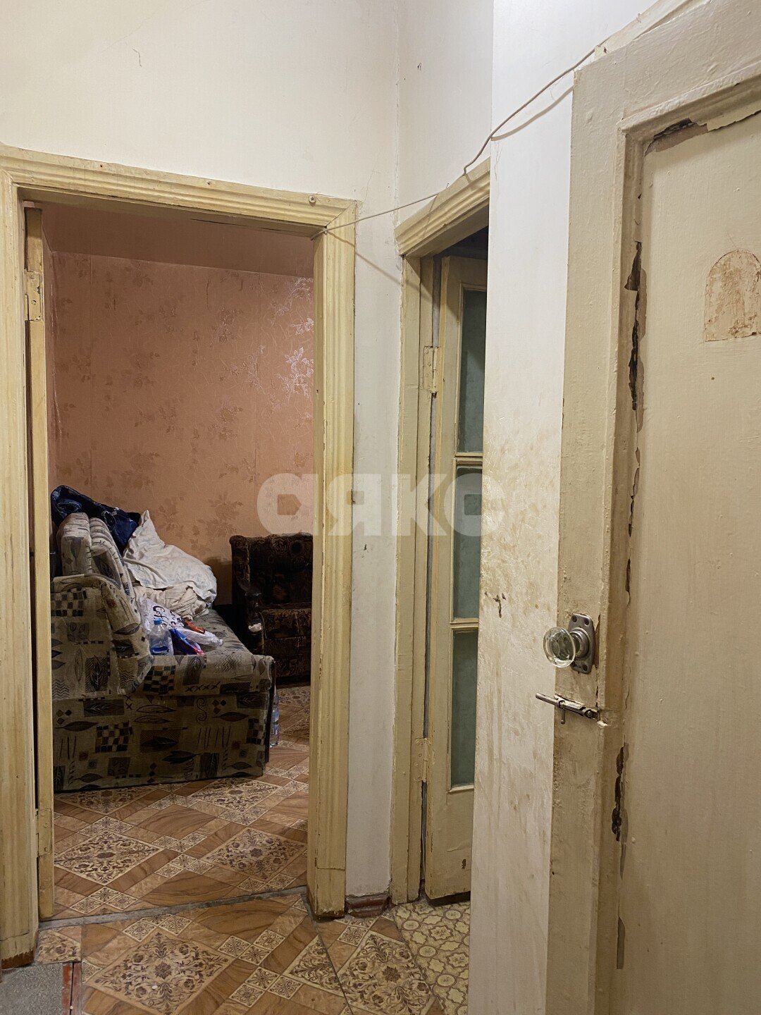 Фото №7: 1-комнатная квартира 24&nbsp;м², -1/2&nbsp;эт. - Волгоград, Тракторозаводский, мкр. Горный, ул. Салтыкова-Щедрина, 7