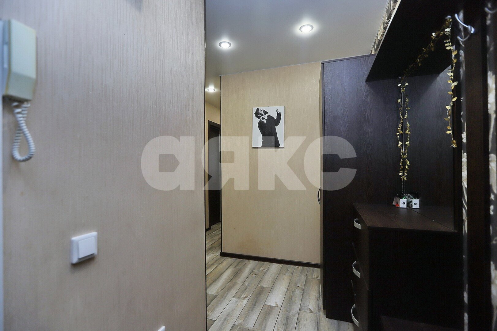 Фото №8: 1-комнатная квартира 37&nbsp;м², 15/19&nbsp;эт. - Липецк, Советский округ, мкр. Университетский, ул. Е.И. Замятина, 4А