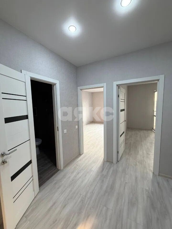 Фото №5: 1-комнатная квартира 42&nbsp;м², 2/15&nbsp;эт. - Аксай, мкр. ЖК Флора, ул. Александра Невского, 2к3