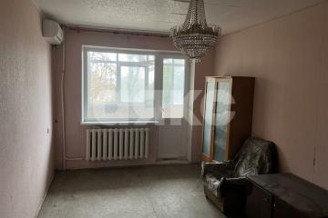 Фото №1: 2-комнатная квартира 44 м², 2/5 эт. - поселок городского типа Юбилейное, ул. Ленина, 4