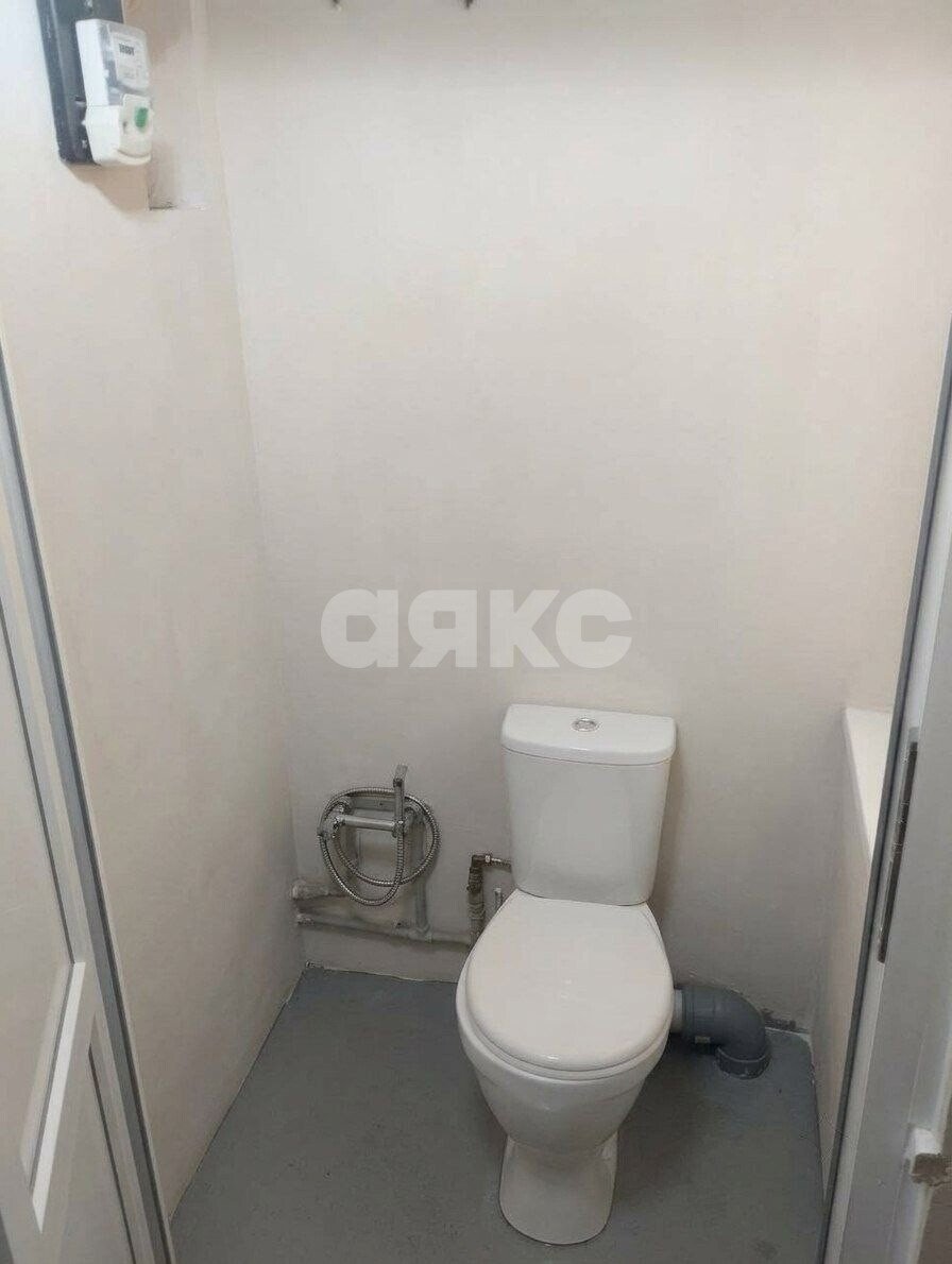 Фото №9: 2-комнатная квартира 42&nbsp;м², 1/1&nbsp;эт. - Луганск, р. Каменнобродский, ул. Цупова, 14