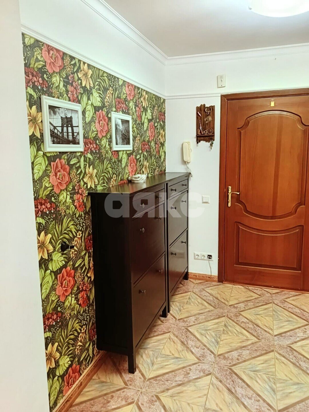 Фото №11: 5+-комнатная квартира 144&nbsp;м² - Волгоград, Дзержинский, 130-й, п. Ангарский, ул. Маршала Рыбалко, 16
