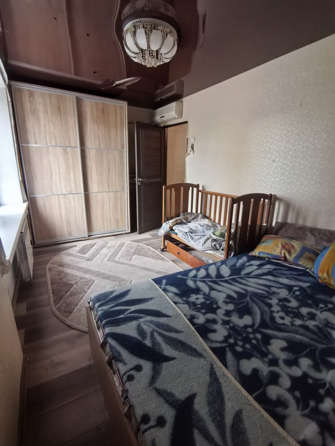 Фото №4: 3-комнатная квартира 51&nbsp;м², 2/5&nbsp;эт. - Мариуполь, р. Жовтневый, пр-кт Строителей, 111