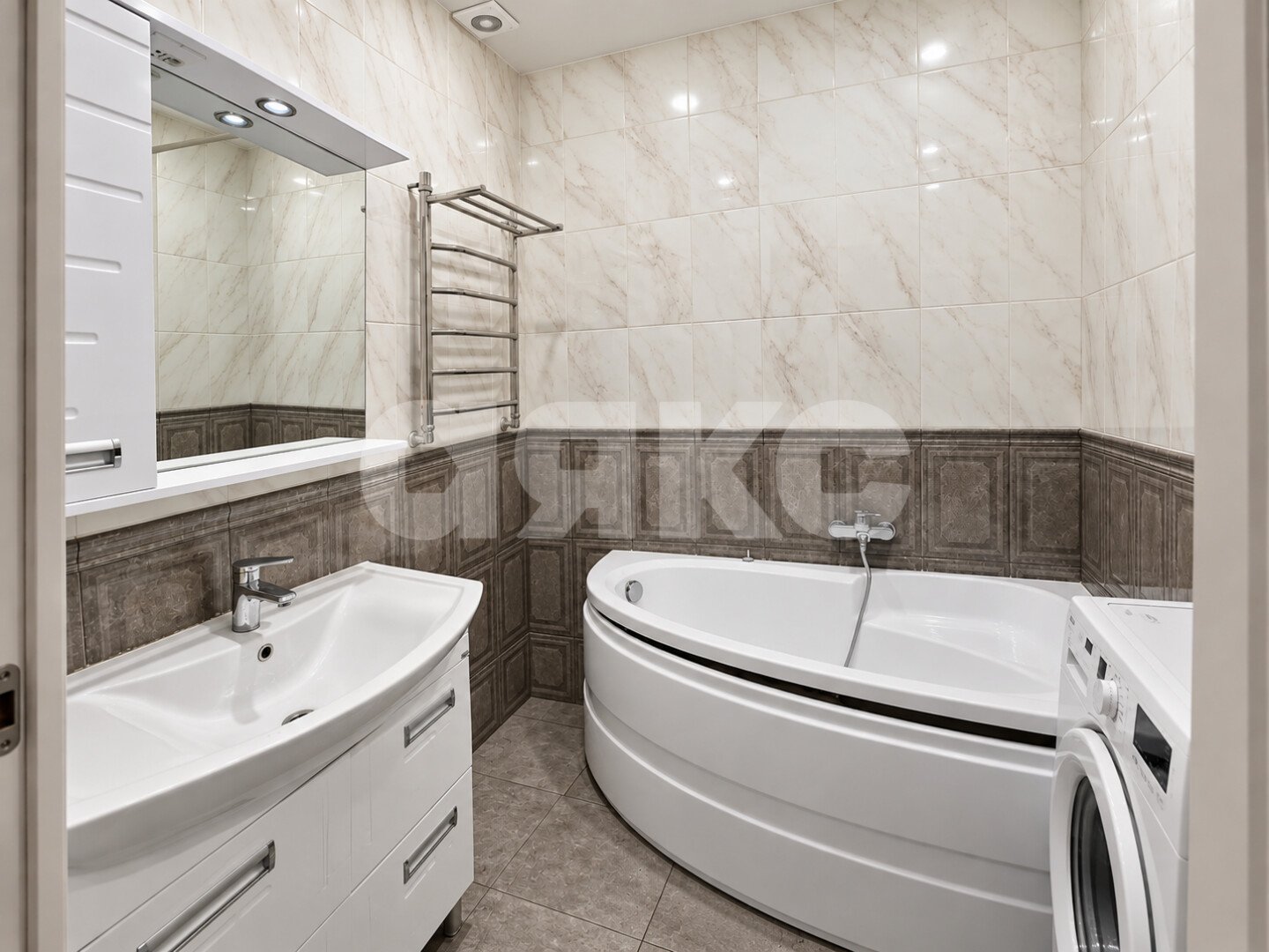 Фото №5: 2-комнатная квартира 80&nbsp;м², 11/16&nbsp;эт. - Батайск, мкр. Северный, ул. Северный Массив, 16