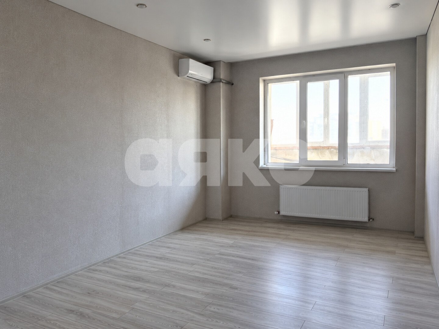 Фото №4: 2-комнатная квартира 80&nbsp;м², 11/16&nbsp;эт. - Батайск, мкр. Северный, ул. Северный Массив, 16