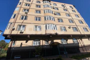 Фото №1: 1-комнатная квартира 40 м², 3/6 эт. - Горячий Ключ, мкр. Администрация, ул. Ленина, 199Б