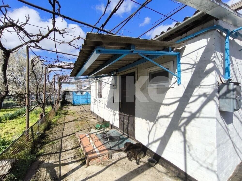 Фото №1: Дом 54&nbsp;м² + 7.85&nbsp;сот., 1&nbsp;эт. - Новокубанск, ул. Лихачёва, 7