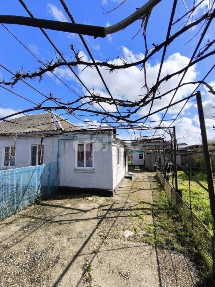 Фото №2: Дом 54&nbsp;м² + 7.85&nbsp;сот., 1&nbsp;эт. - Новокубанск, ул. Лихачёва, 7