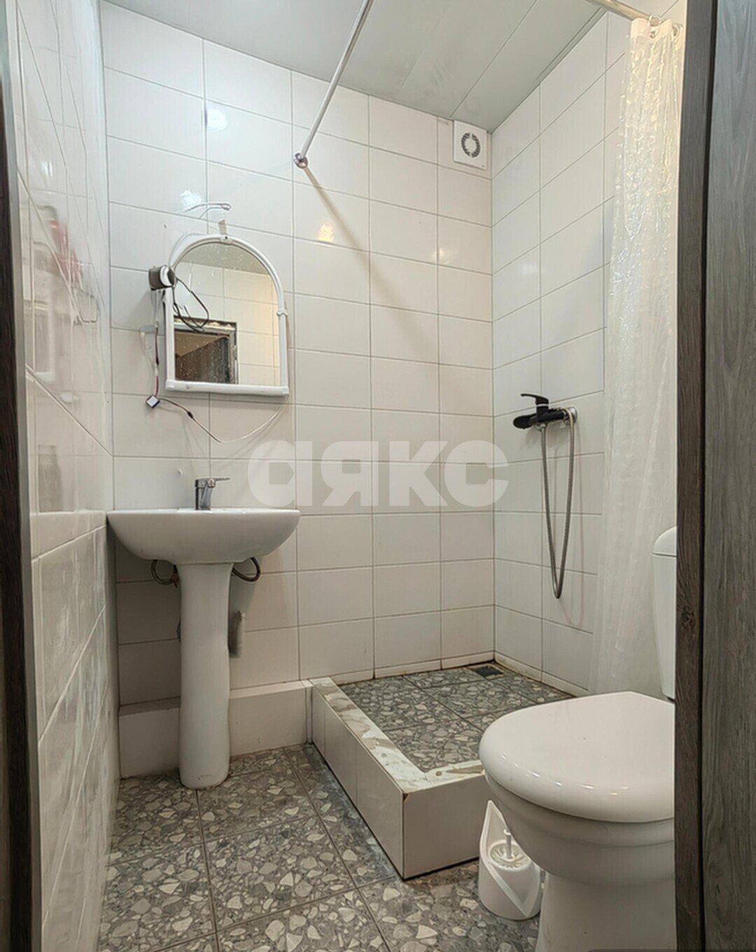 Фото №2: Студия 13&nbsp;м², 5/5&nbsp;эт. - Витязево, ул. Горького, 63/1