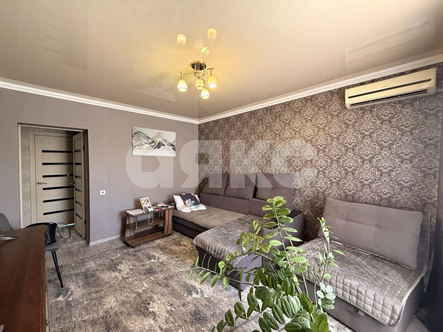 Фото №5: 2-комнатная квартира 54&nbsp;м², 2/2&nbsp;эт. - Кореновск, мкр. 2-й квартал, ул. Комсомольская