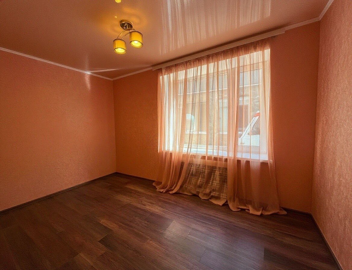 Фото №8: Дом 182&nbsp;м² + 542&nbsp;сот., 2&nbsp;эт. - Володарское, ул. Володарского