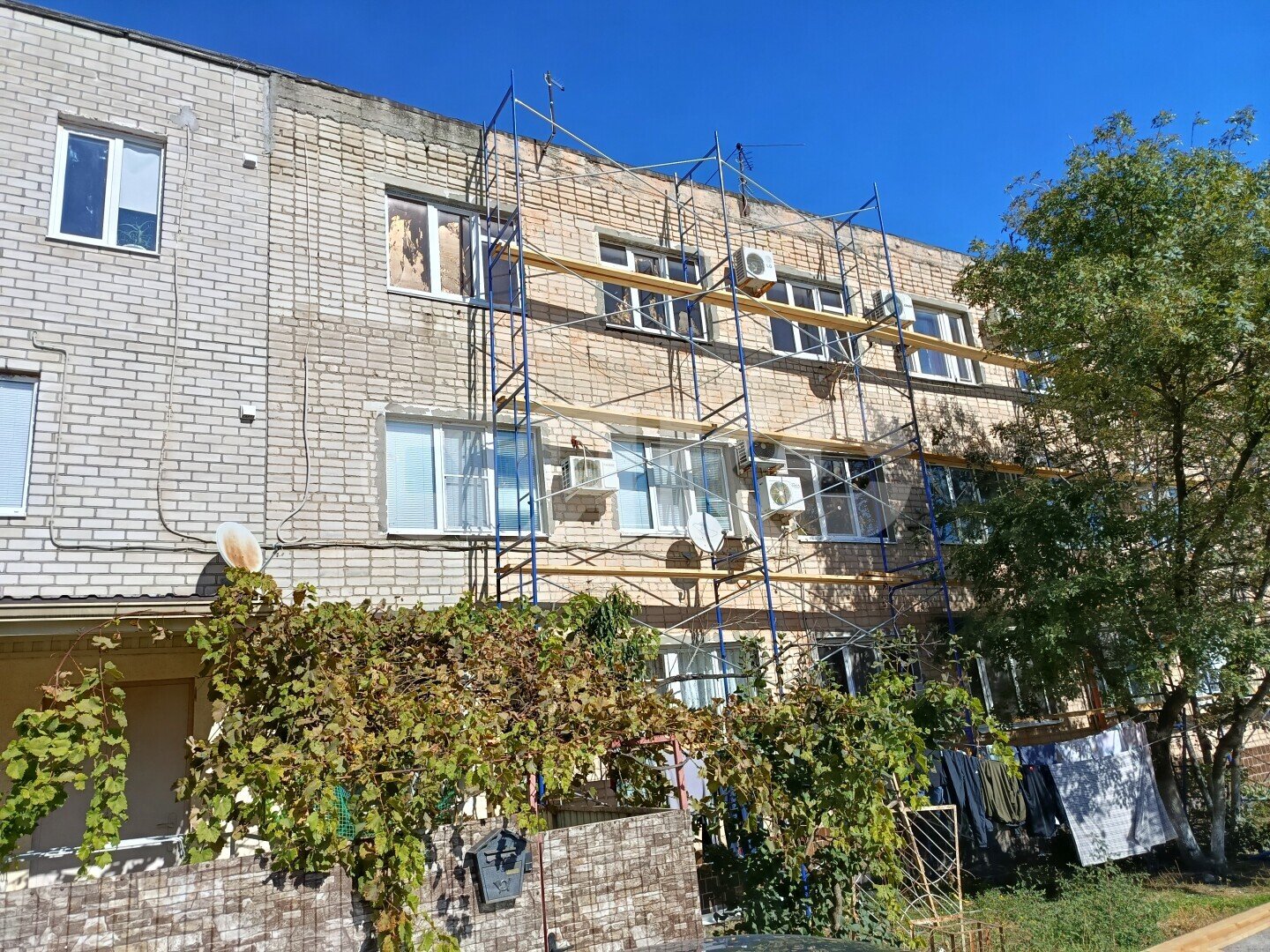 Фото №6: Комната 17&nbsp;м², 3/3&nbsp;эт. - Геленджик, ул. Одесская, 7