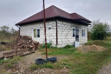 Фото №1: Дом 70&nbsp;м² + 6&nbsp;сот., 1&nbsp;эт. - Армавир, мкр. ДНТ Орбита, 240