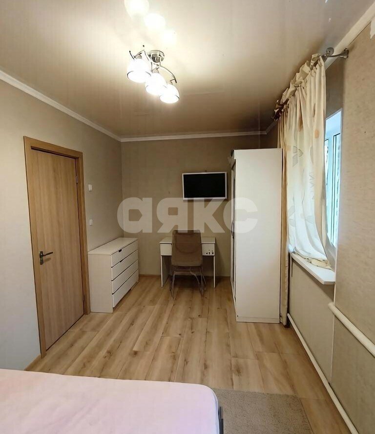 Фото №4: 2-комнатная квартира 40&nbsp;м², 3/3&nbsp;эт. - Туапсе, ул. Клары Цеткин, 13