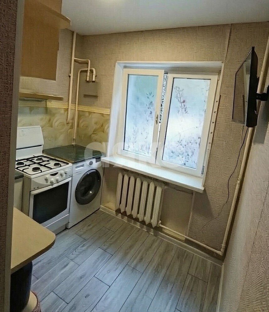 Фото №5: 2-комнатная квартира 40&nbsp;м², 3/3&nbsp;эт. - Туапсе, ул. Клары Цеткин, 13