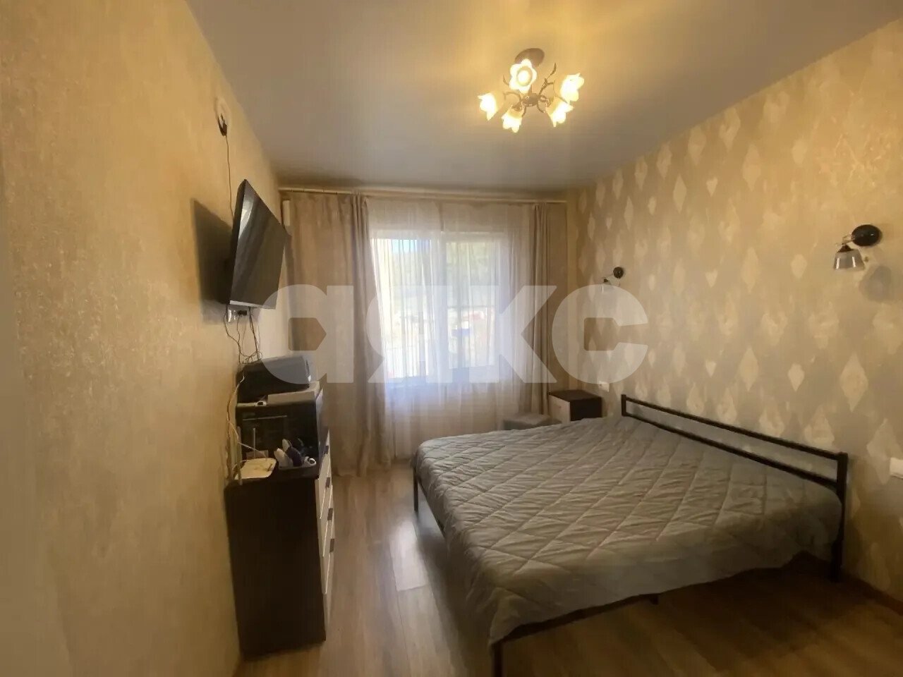 Фото №4: 1-комнатная квартира 32&nbsp;м², 1/4&nbsp;эт. - Небуг, мкр. квартал Спортивный, 12А/2