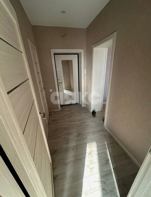 Фото №1: 1-комнатная квартира 37&nbsp;м², 5/5&nbsp;эт. - Кропоткин, мкр. 1-й, 22