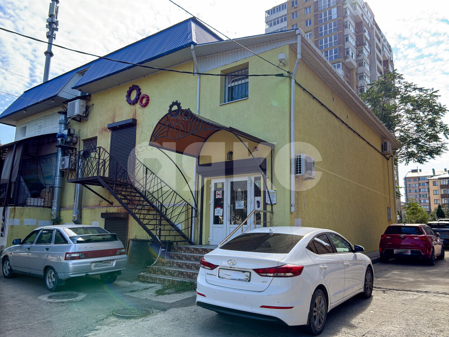 Фото №1: Коммерция 457&nbsp;м², 3/3&nbsp;эт. - Анапа, ул. Заводская, 28Б